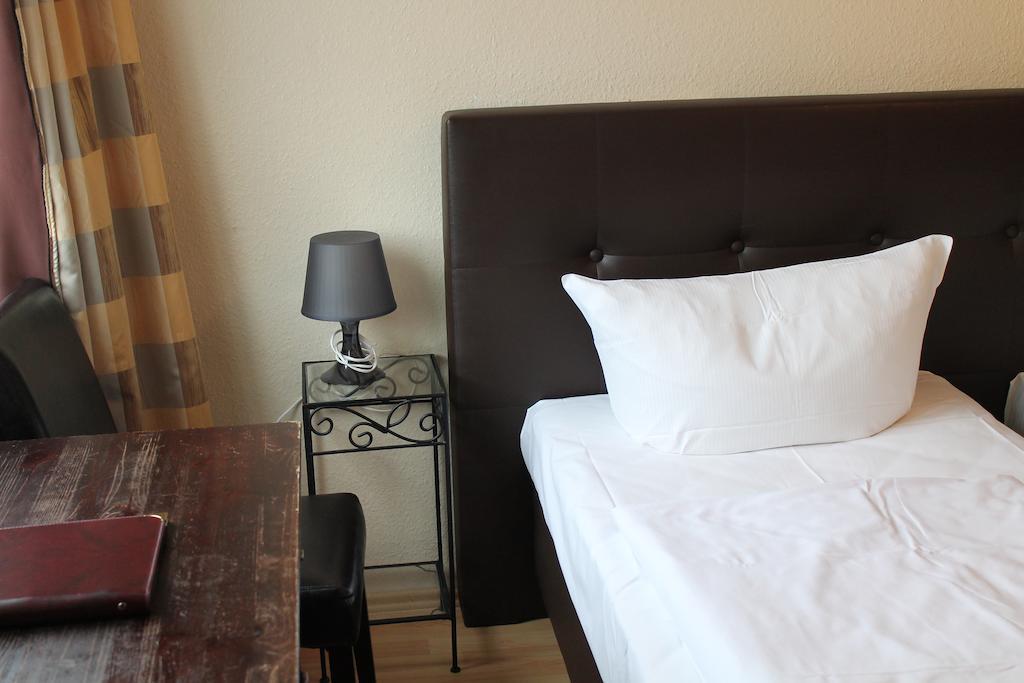 City Hotel Frankfurt Frankfurt am Main Kamer foto