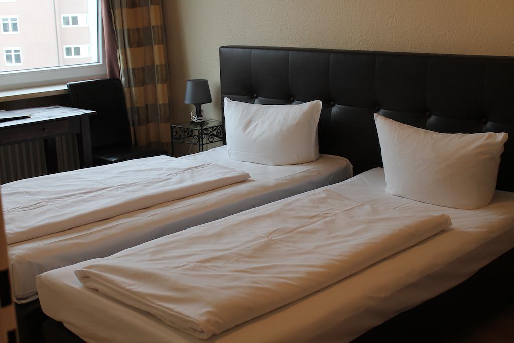 City Hotel Frankfurt Frankfurt am Main Kamer foto