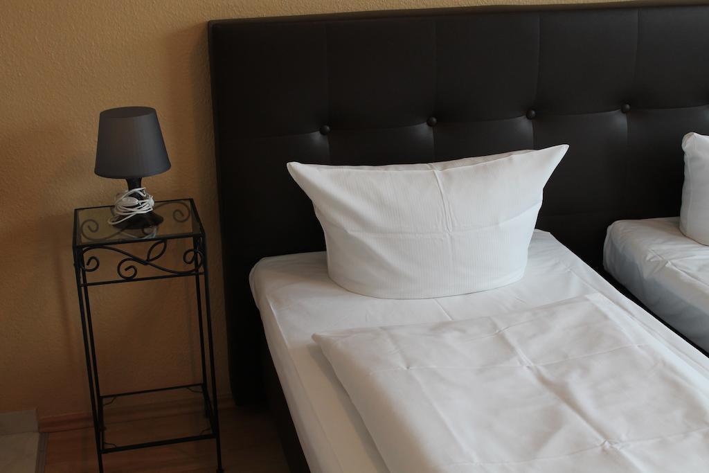 City Hotel Frankfurt Frankfurt am Main Kamer foto