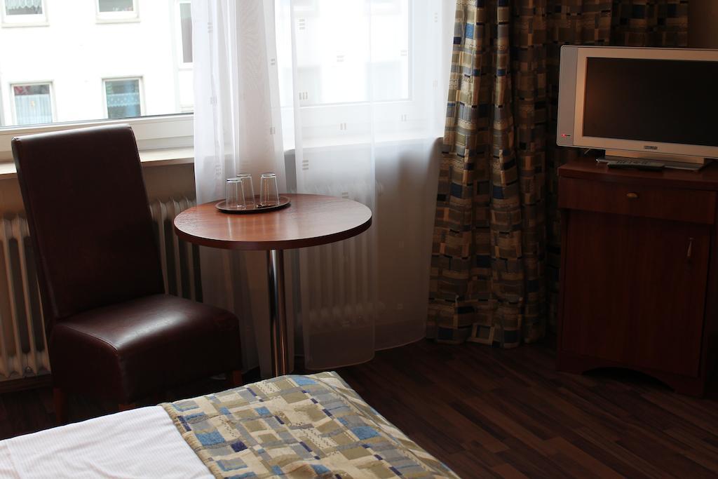City Hotel Frankfurt Frankfurt am Main Kamer foto